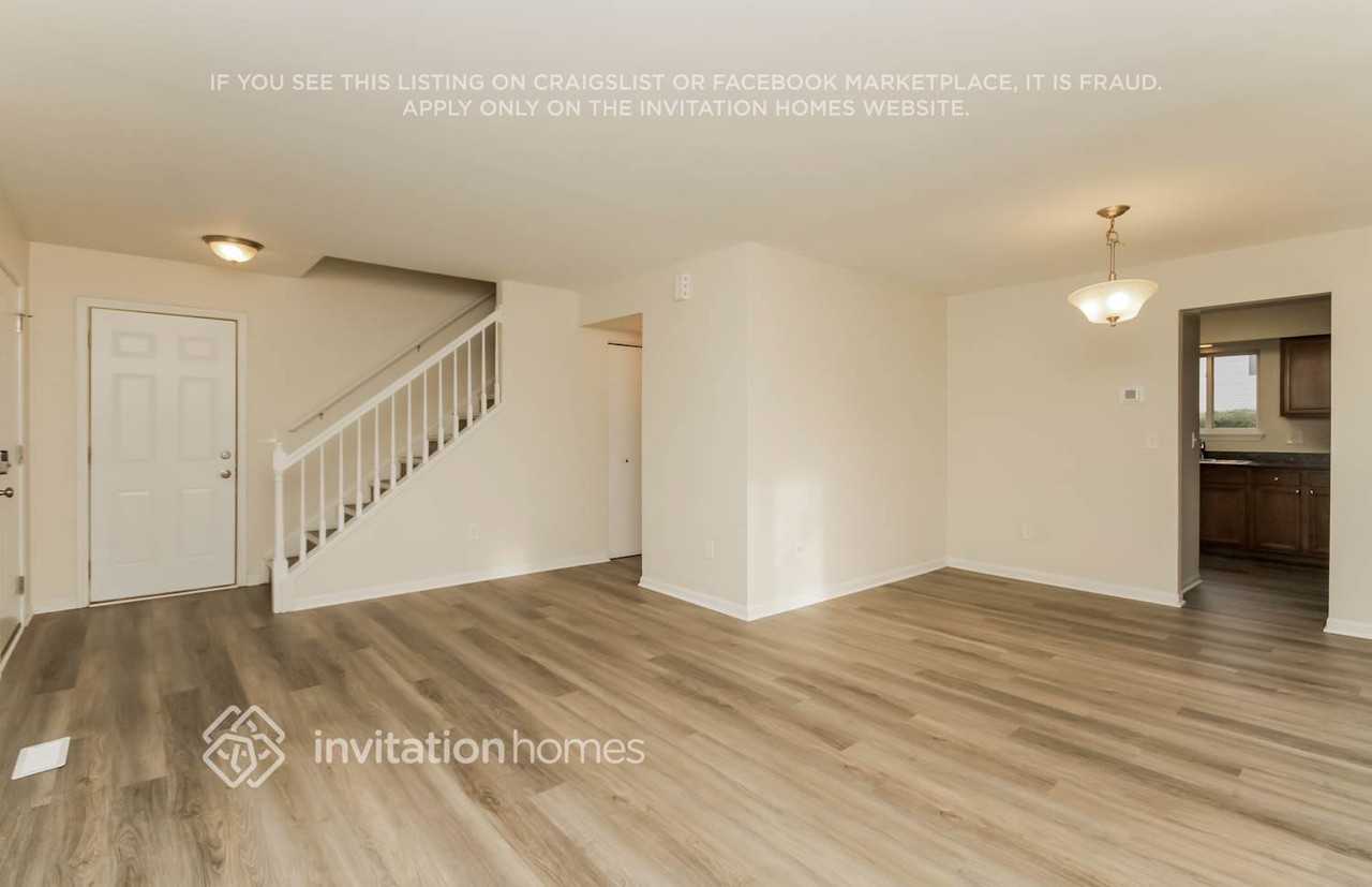 13761 S Jonesport Cir - Photo 5 of 18