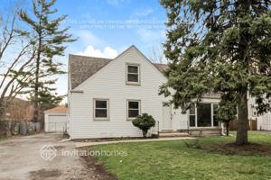 featured image of 642 E Le Moyne Ave
