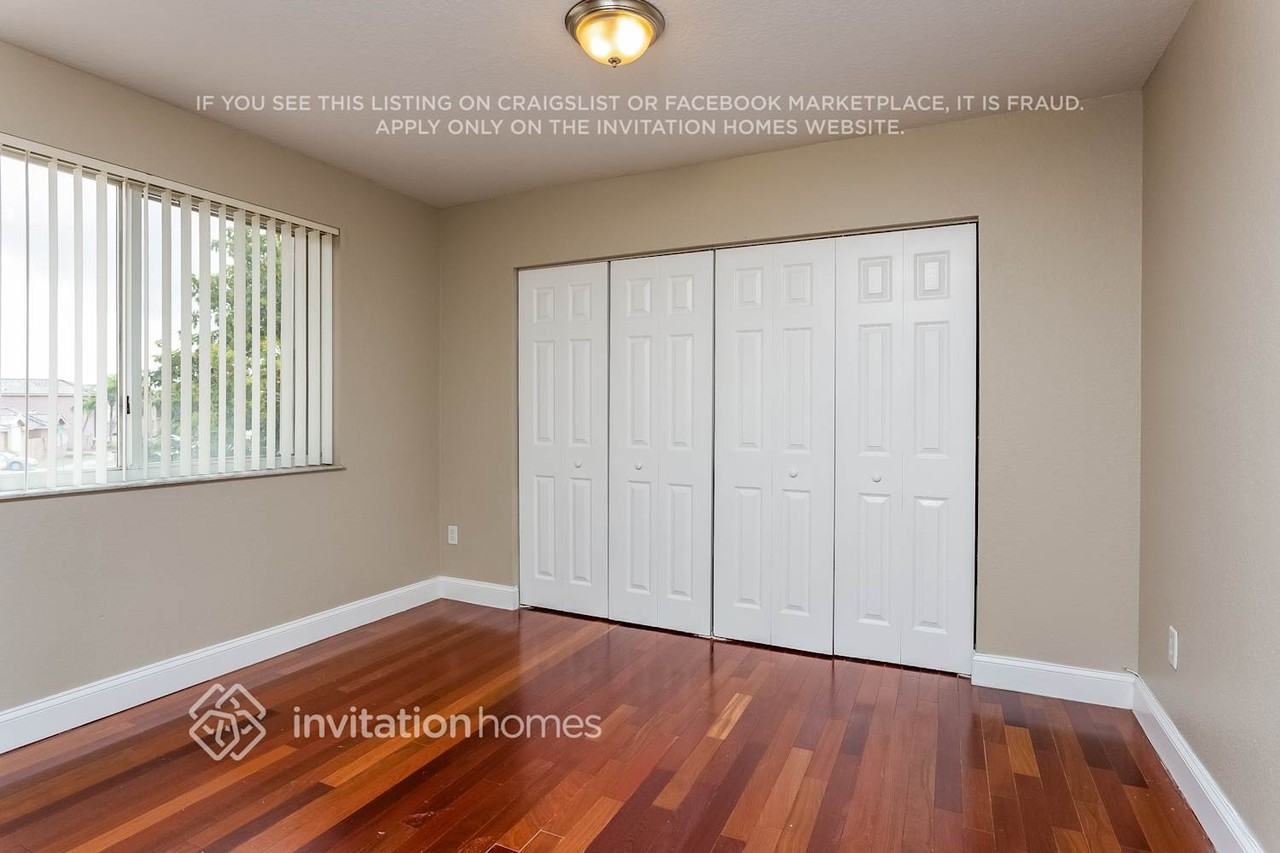 9229 Sw 157th Ct - Photo 7 of 17