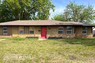 1519 Ne 43rd St - Photo 1 of 1