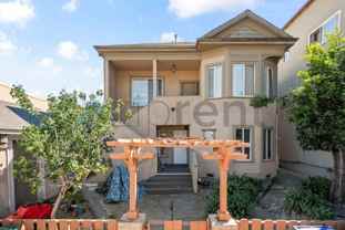 1613 Pomona St - Photo 1 of 1