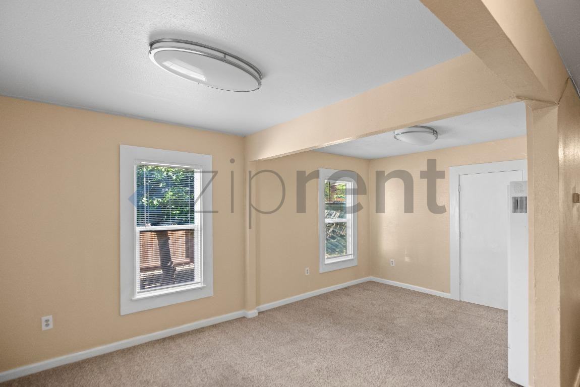 1613 Pomona St - Photo 7 of 18