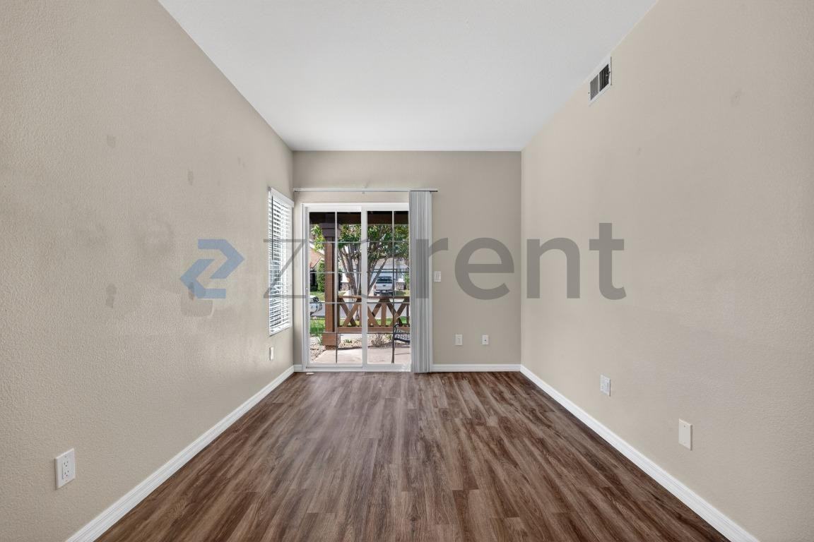 608 Shenandoah Ave - Photo 7 of 23