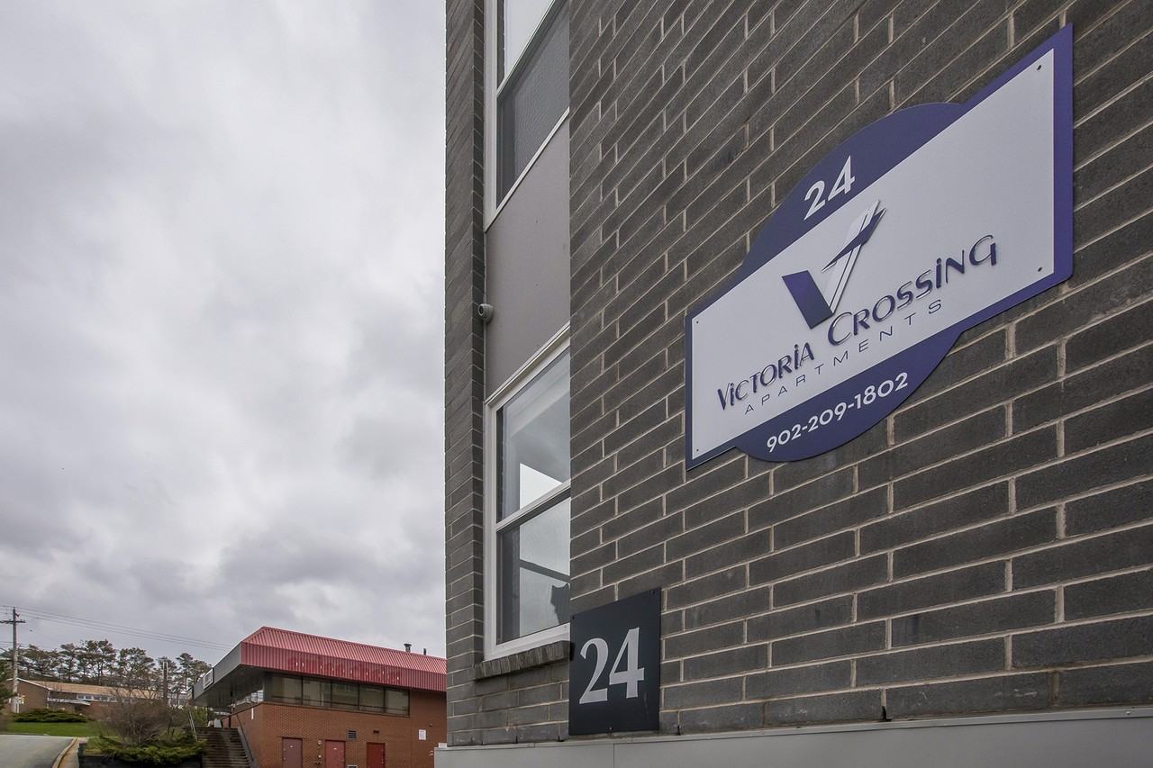 Victoria Crossing Apartments - Photo 6 of 25