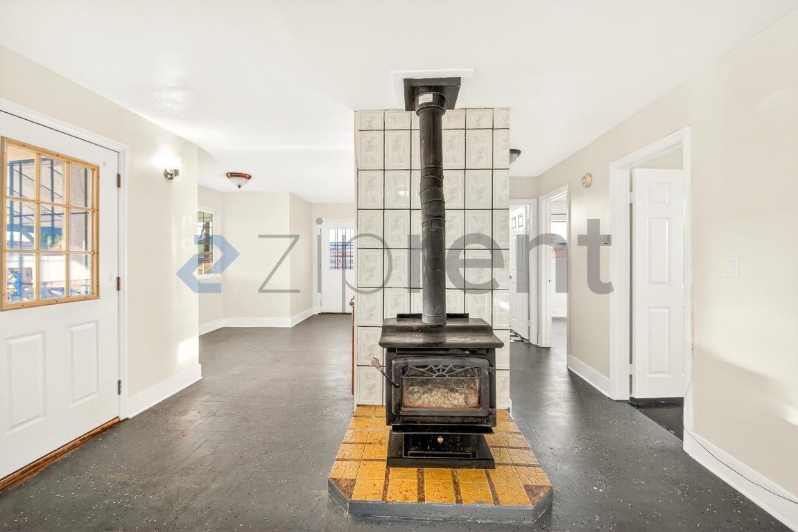 12077 Sand Ave - Photo 6 of 19