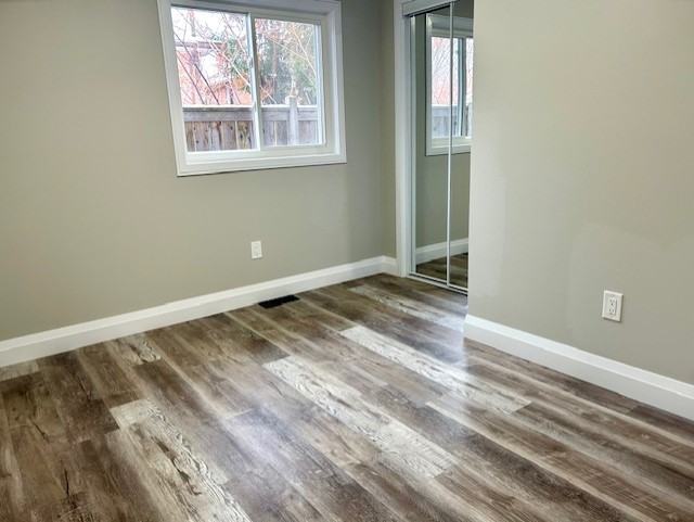 175 Grove St E - Photo 5 of 18