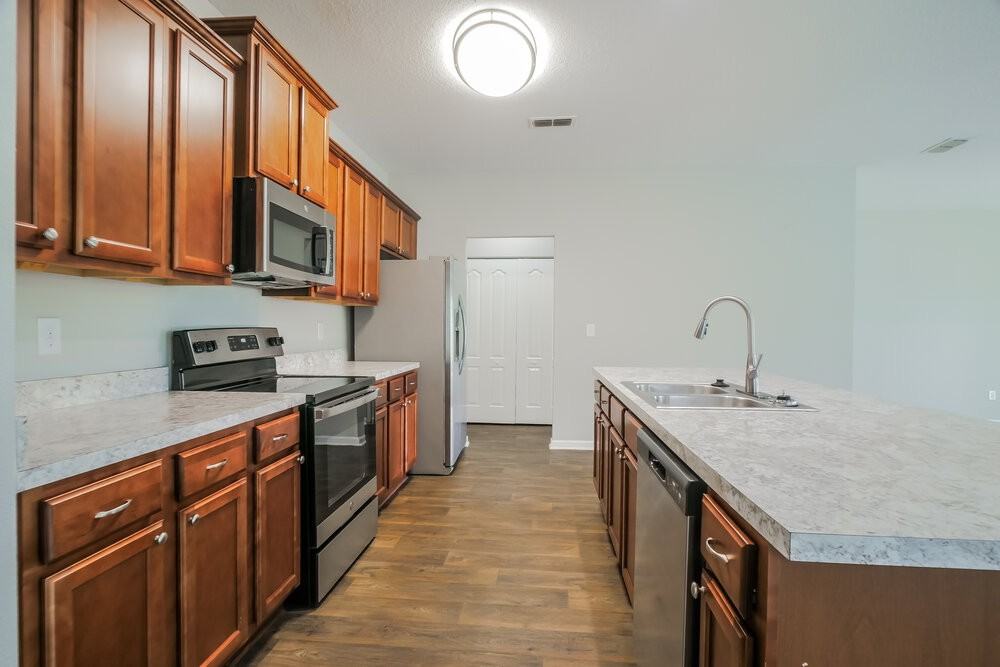 509 Ashby Landing Way - Photo 7 of 17