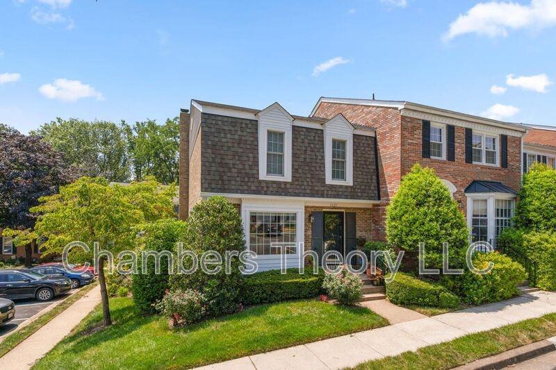 6627 Mclean Ct - Photo 2 of 50