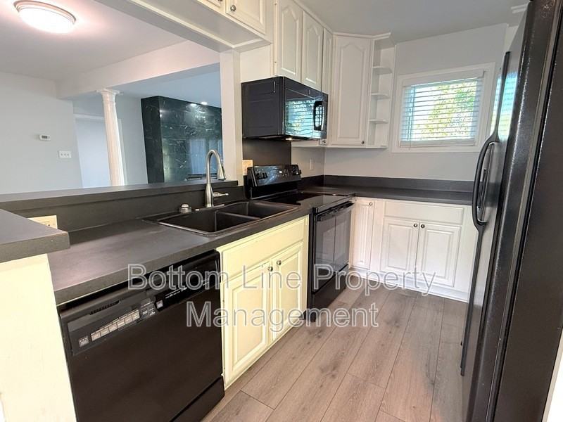 9031 J M Keynes Dr #47 - Photo 6 of 23