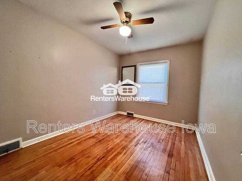 1144 Polk Blvd - Photo 7 of 13