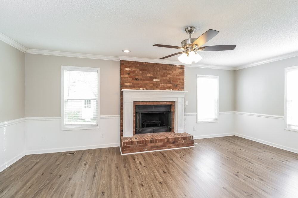 2032 Pine Needle Ct - Photo 5 of 17