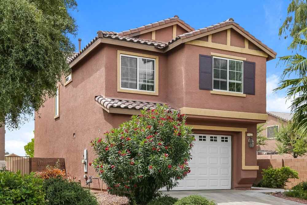 1417 Beams Ave - Photo 4 of 17