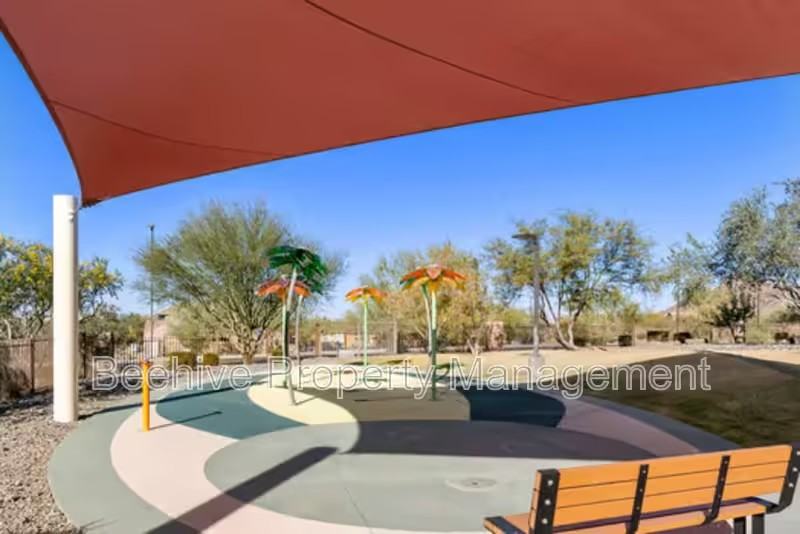 2927 N Augustine - Photo 3 of 46