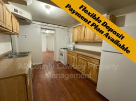 featured image of 566 1/2 N 9th St