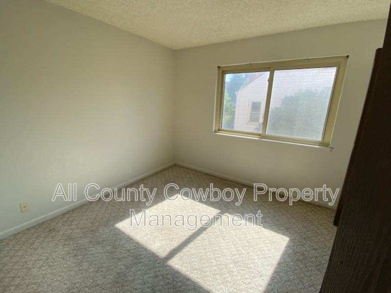 267 N 8th St #8 - Photo 6 of 15