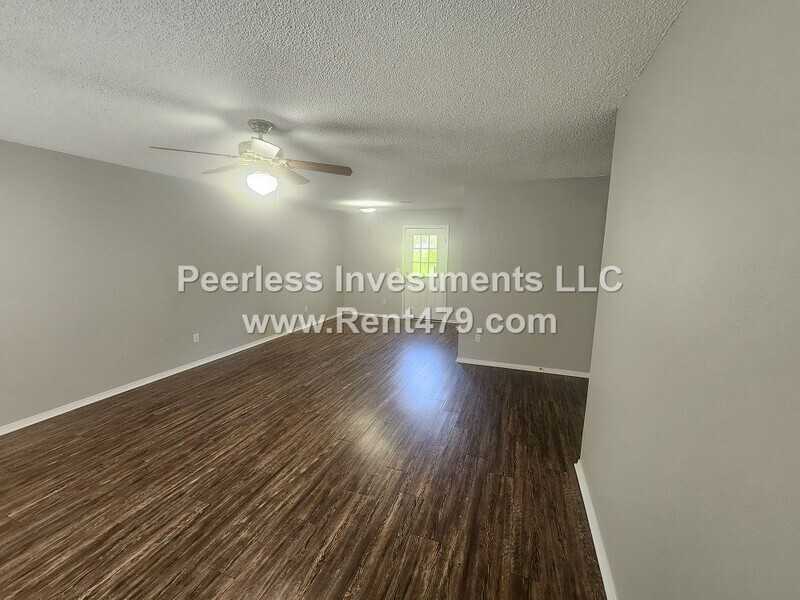 511 4th Ave Sw - Photo 2 of 20