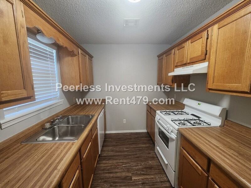 511 4th Ave Sw - Photo 5 of 20