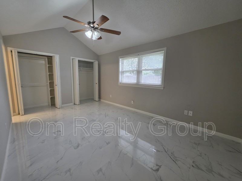 3127 E Heatherock Cir - Photo 6 of 20