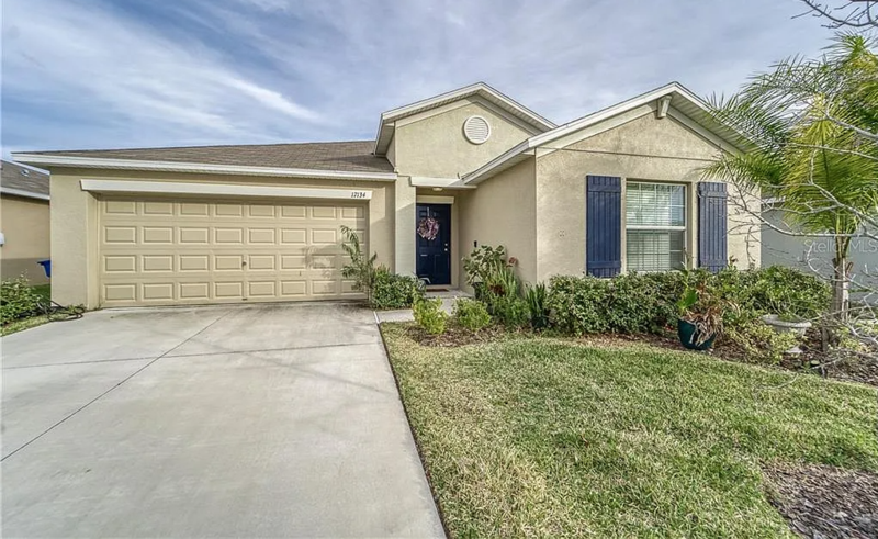 17134 White Mangrove Dr - Photo 2 of 20