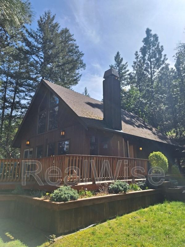 1711 Apache Dr - Photo 2 of 49