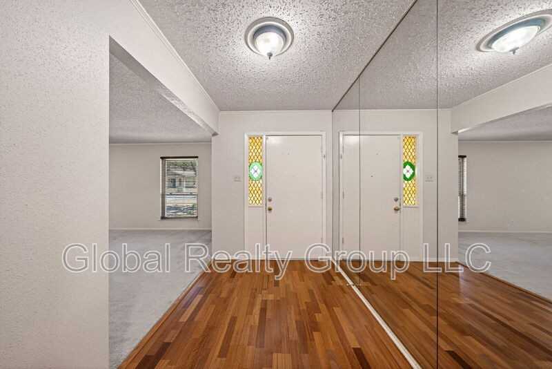 10902 Grand Hvn - Photo 6 of 29