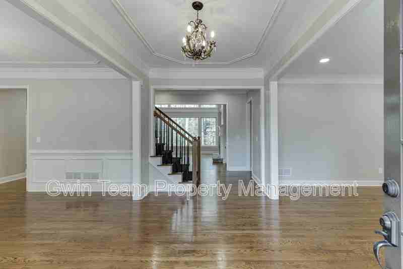 295 Crown Vetch Ln - Photo 2 of 47