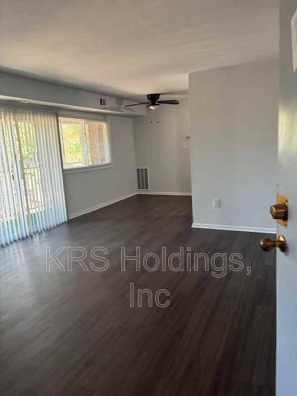 5602 Crenshaw Rd #1633 - Photo 3 of 33