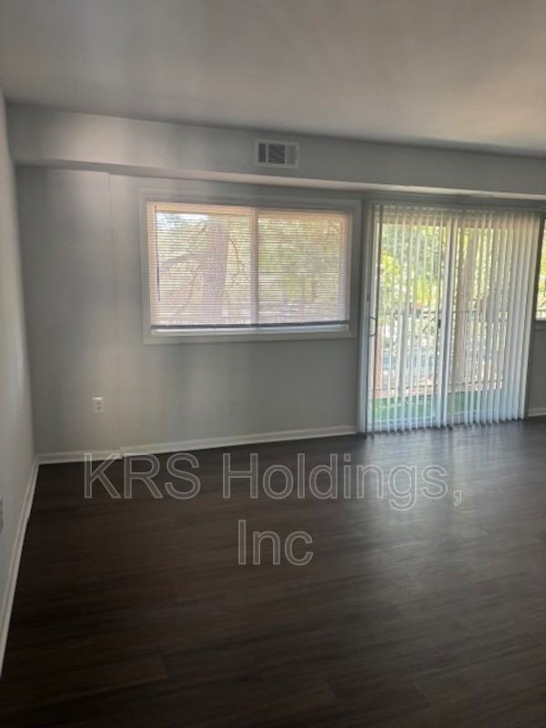 5602 Crenshaw Rd #1633 - Photo 5 of 33