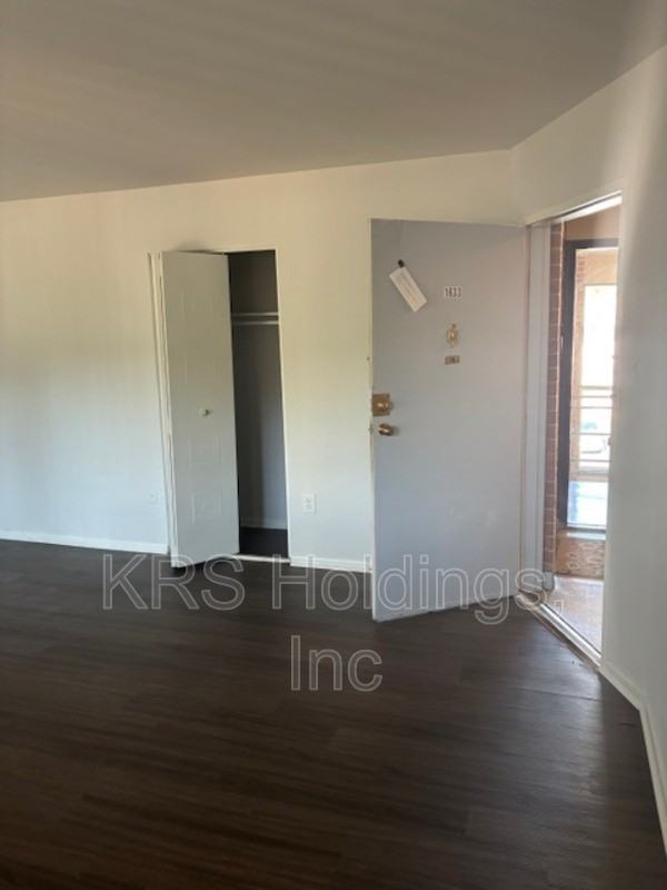 5602 Crenshaw Rd #1633 - Photo 7 of 33