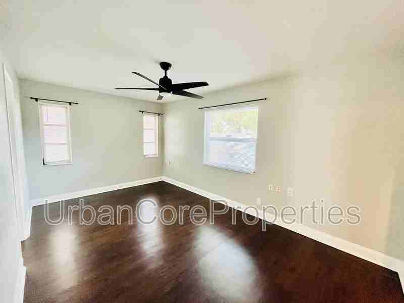 1527 5th St N #C1 - Photo 7 of 9