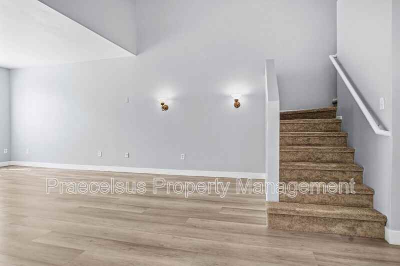 1389 Serena Cir #3 - Photo 2 of 20