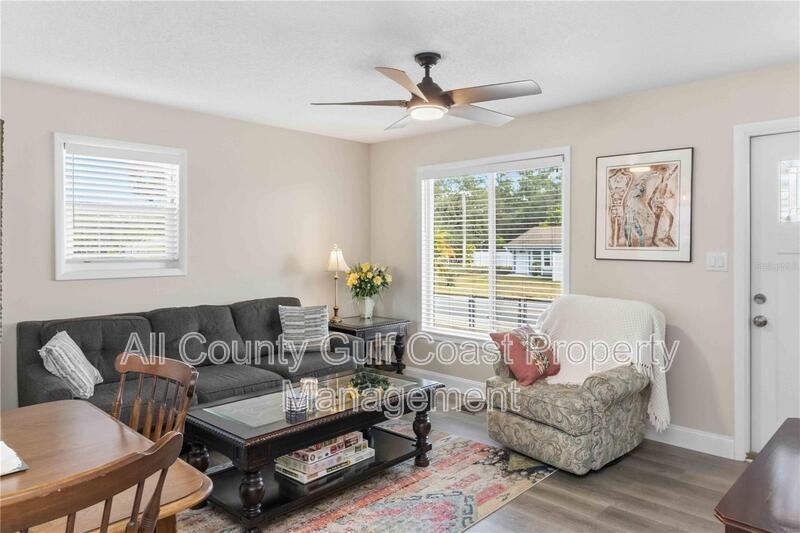 604 Church St - Photo 3 of 13