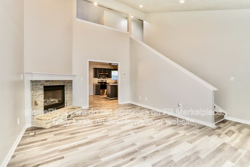 4709 Wooded Oak Cir - Photo 4 of 19