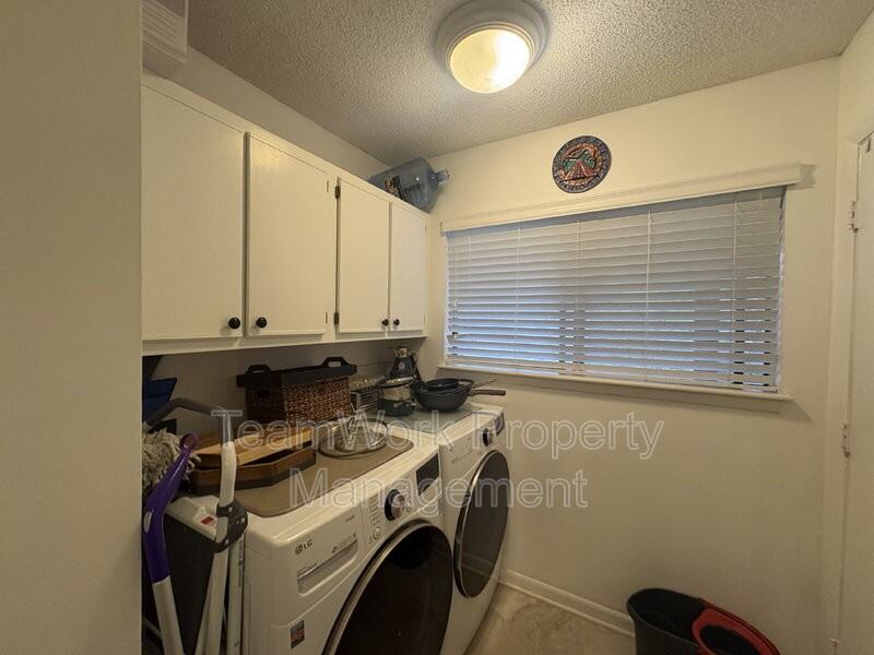 1161 Shadow Lake Cir #E - Photo 6 of 8