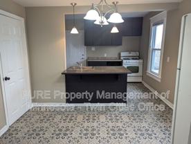 605 Van Buren Ave #4 - Photo 1 of 1