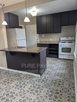 featured image of 605 Van Buren Ave #4