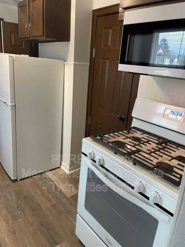 1215 Galtier St - Photo 2 of 11