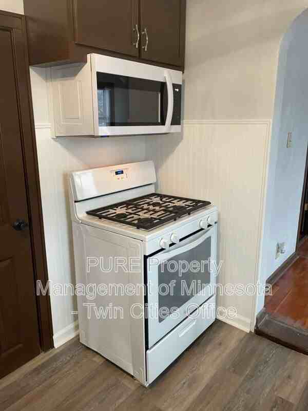 1215 Galtier St - Photo 3 of 11