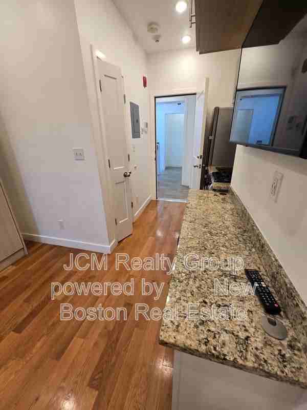 16 5th St - Photo 4 of 12