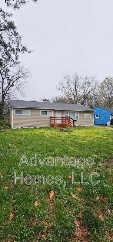 11410 Palmer Ave - Photo 2 of 25