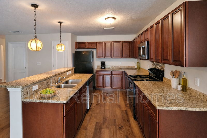 8162 Metto Rd - Photo 3 of 13