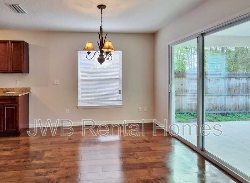 8162 Metto Rd - Photo 4 of 13