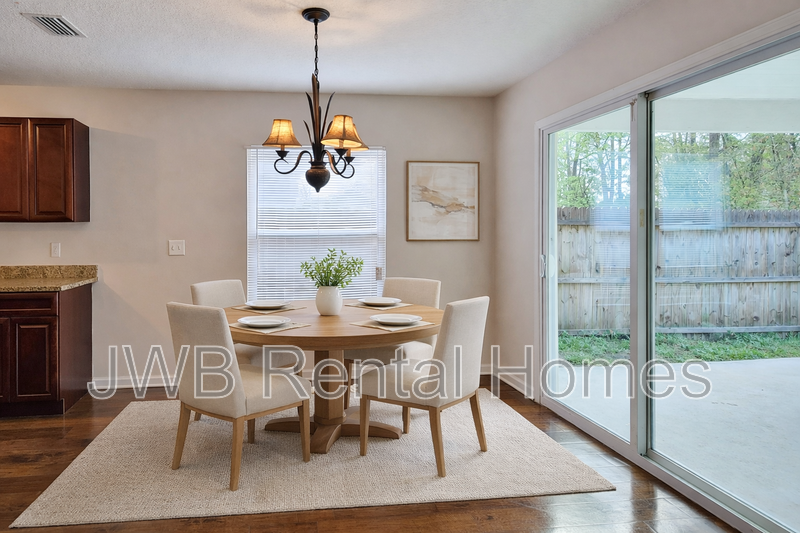 8162 Metto Rd - Photo 5 of 13