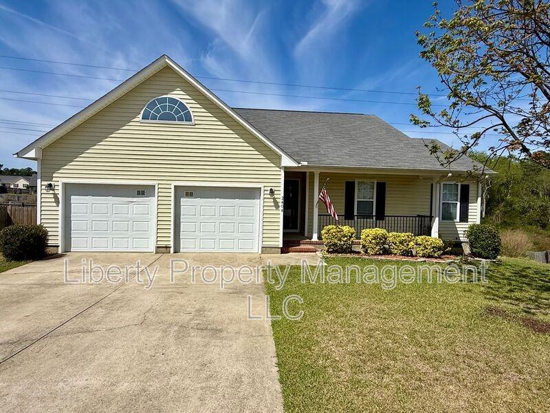 2404 Camp Lejeune Ct - Photo 2 of 11