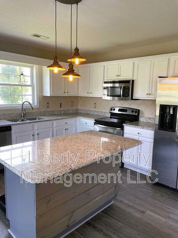 2404 Camp Lejeune Ct - Photo 7 of 11