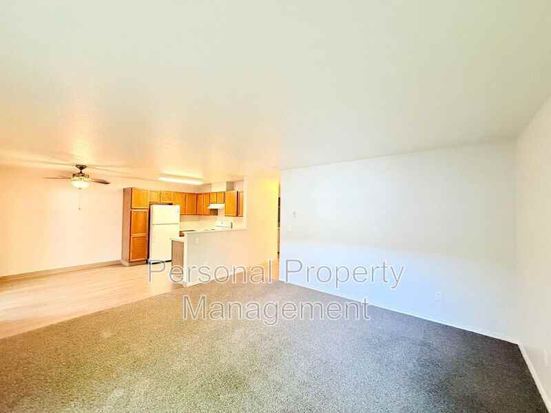 3412 Ne 66th Ave #B26 - Photo 7 of 18