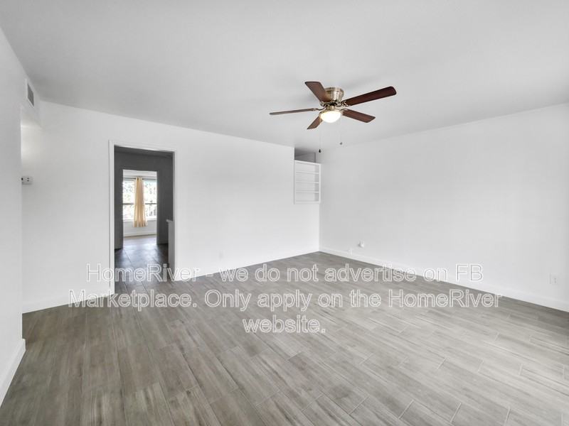 10701 W Cherry Hills Dr W - Photo 6 of 20