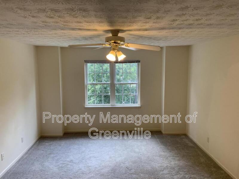 207 Courtneybrook Trl - Photo 2 of 8