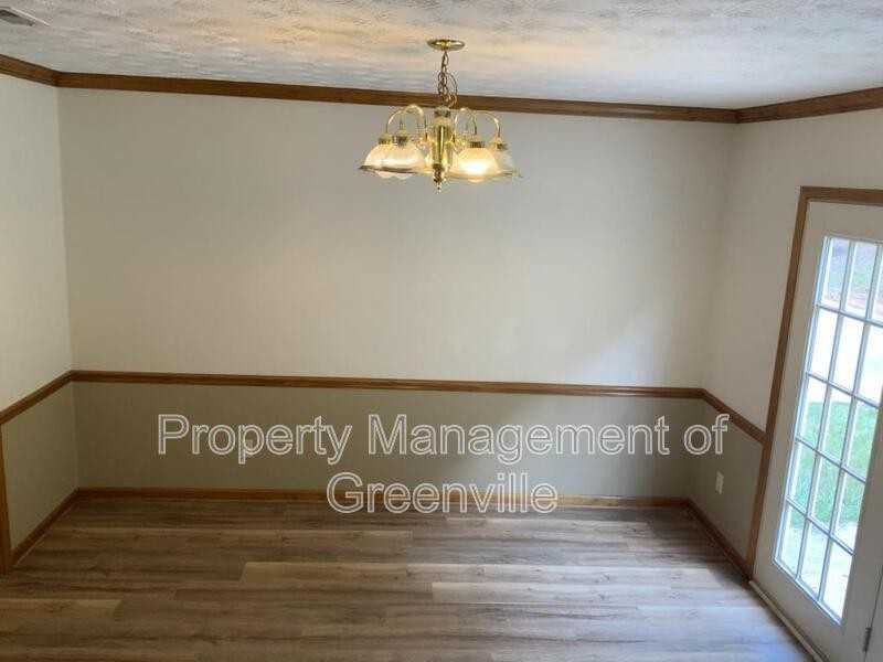 207 Courtneybrook Trl - Photo 7 of 8