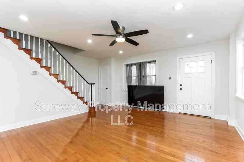 48 Greenhill Rd - Photo 2 of 15